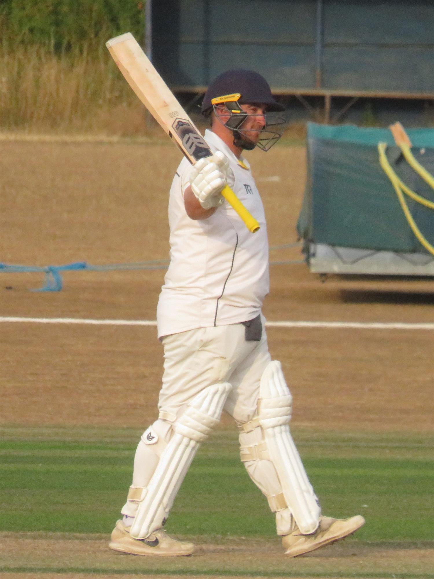 Bedfordshire v Lincolnshire, NCCA Cluberly Eastern Div 2 match, held at Dunstable Town Cricket Club on 02/08/2026 .
Nic Keast acknowledges the applause on reaching another half century for Lincolnshire.