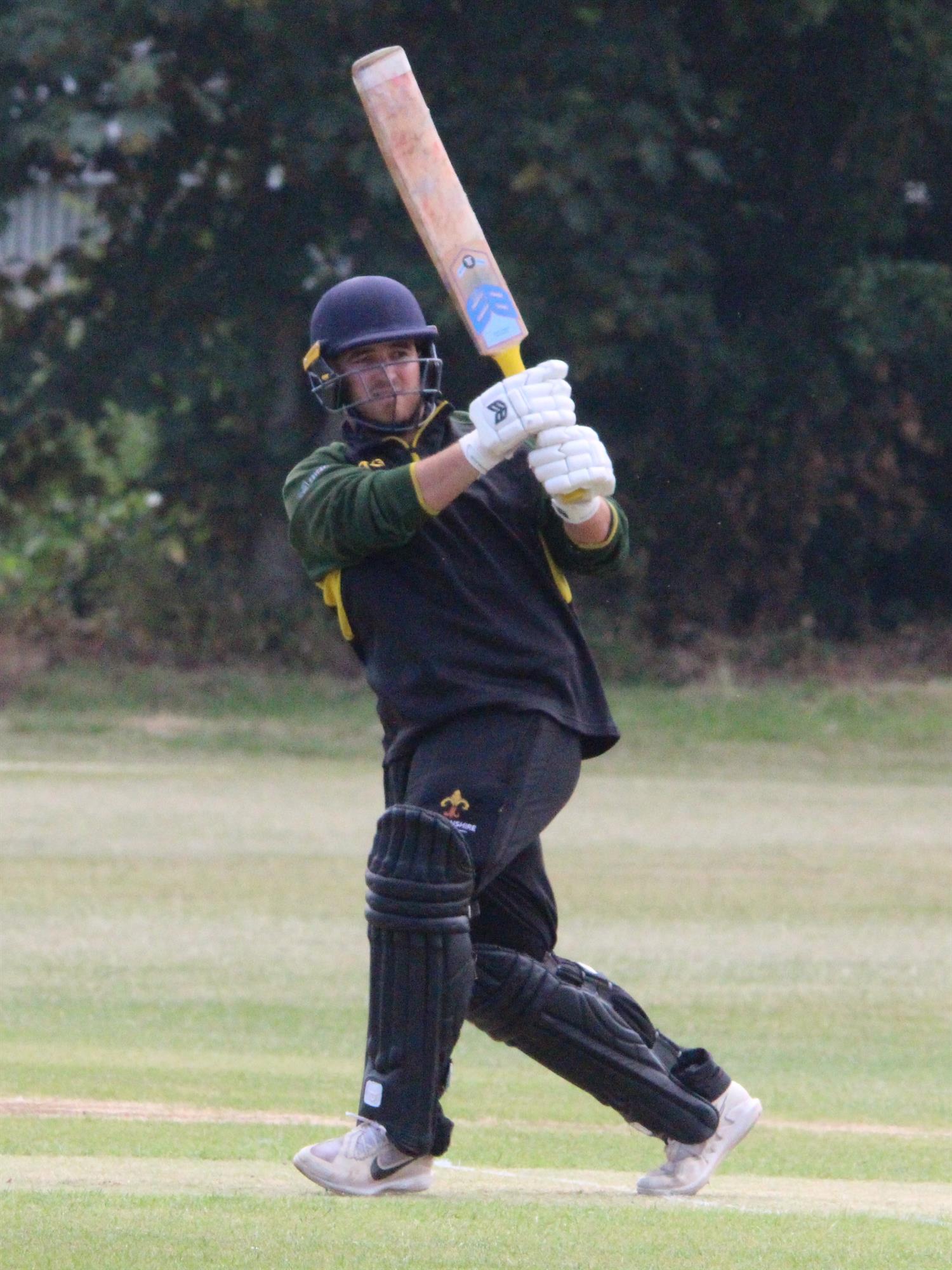 Lincolnshire v Cambridgeshire, NCCA T20 Group 2 match, held at Barton Town CC on 21/06/2026 .
Nic Keast, Captain of Lincolnshire C.C.C. opening the batting.