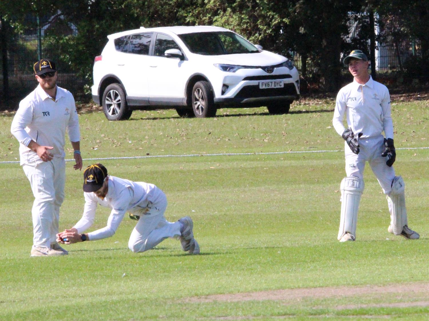 Lincolnshire v Cumbria, NCCA Cluberly Eastern Div 2 match, held at Cleethorpes on 23/08/2026 .
Tom Keast of Lincolnshire C.C.C. makes a good diving stop in the slips.