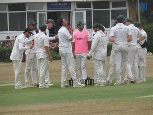 Lincolnshire v Norfolk, NCCA Cluberly Eastern Div 2 match, held at SLEAFORD C C  on 12/07/2026 .
Lincolnshire take a much needed drinks break.