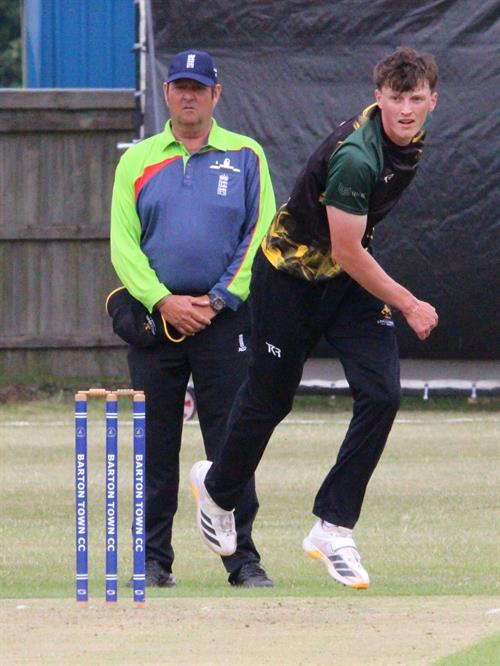 Lincolnshire v Cambridgeshire, NCCA T20 Group 2 match, held at Barton Town CC on 21/06/2026 .
Tom Shephard bowling for Lincolnshire C.C.C.